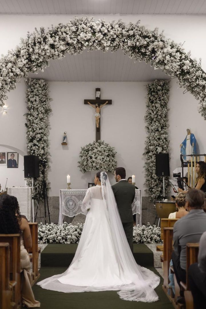 Detalhe de vestido de noiva do atelier