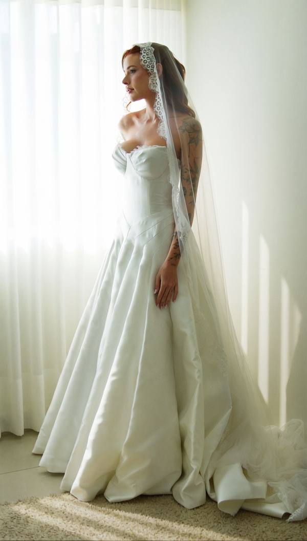 Vestido em confecção sob medida, modelo 3